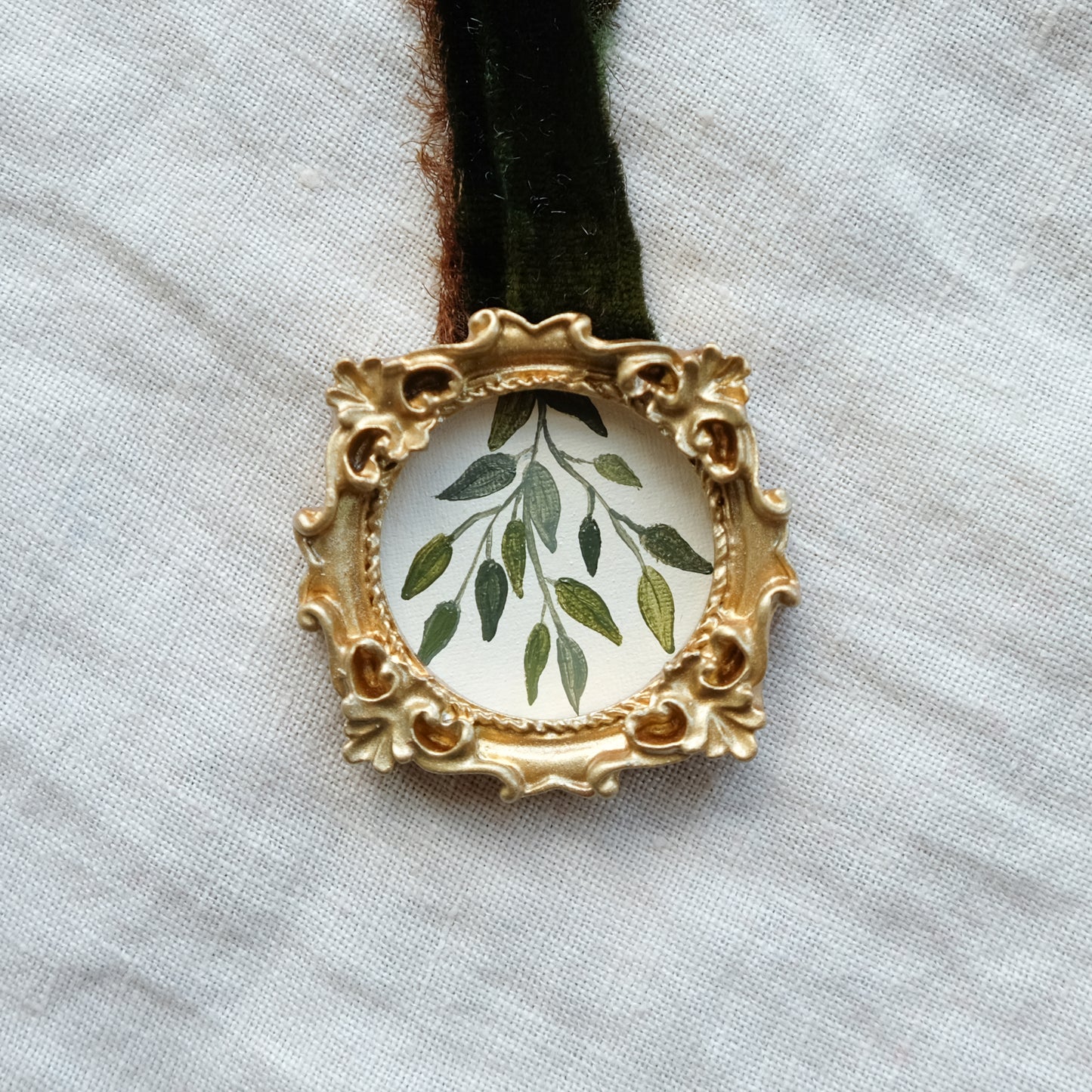 Mistletoe - Framed Print Ornament